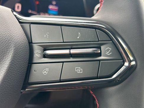 New 2025 Chevrolet Equinox EV RS image 23