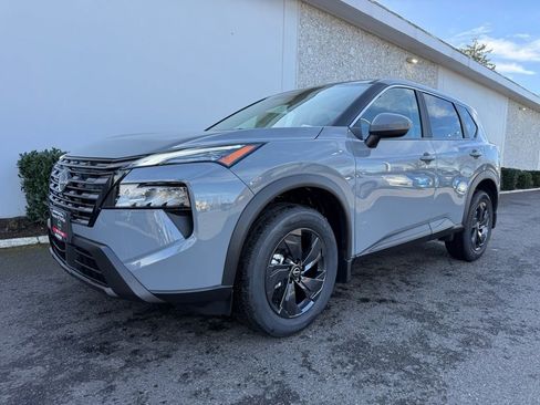 New 2026 Nissan Rogue SV w/ Cold Weather Package AWD/4WD image 1