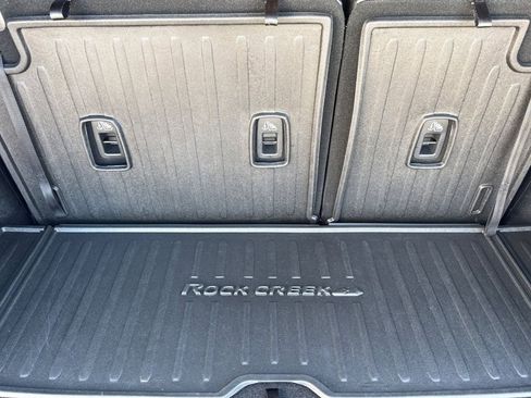 Used 2025 Nissan Pathfinder Rock Creek AWD/4WD image 16
