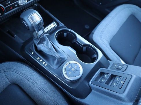 New 2025 Ford Bronco Big Bend image 9