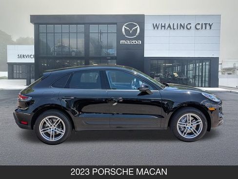Used 2023 Porsche Macan AWD/4WD image 9
