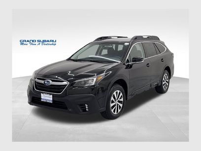 Used 2020 Subaru Outback Premium w/ Popular Package #1