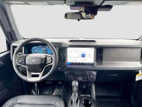 New 2025 Ford Bronco Badlands AWD/4WD image 24