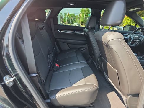 Used 2024 Cadillac XT5 Premium Luxury w/ Technology Package FWD image 14