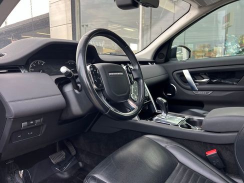 Used 2020 Land Rover Discovery Sport S image 61