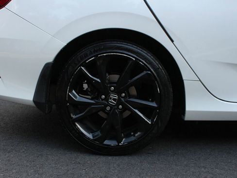 Used 2019 Honda Civic Sport image 5