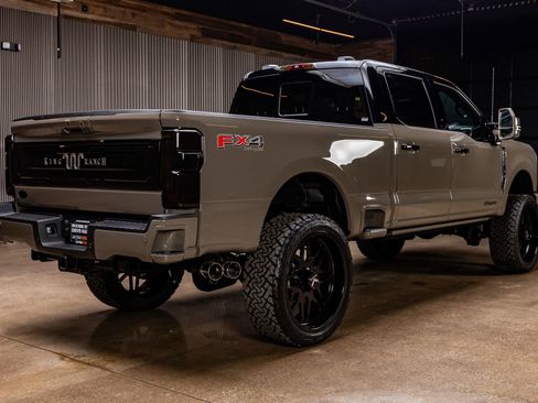 Used 2026 Ford F250 King Ranch w/ Chrome Package image 10