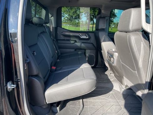 Used 2024 Chevrolet Silverado 1500 LTZ w/ LTZ Premium Package RWD image 14