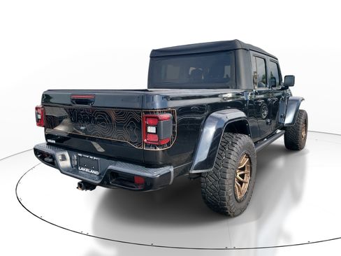 Used 2021 Jeep Gladiator Overland AWD/4WD image 4