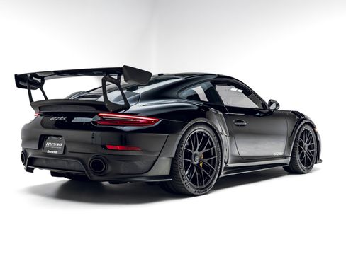 Used 2018 Porsche 911 GT2 RS RWD image 7