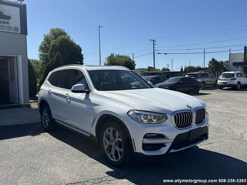 Used 2021 BMW X3 xDrive30i w/ Premium Package AWD/4WD image 3