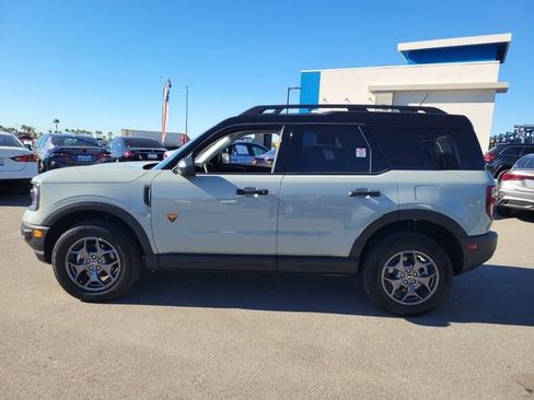 Used 2024 Ford Bronco Sport Badlands image 3