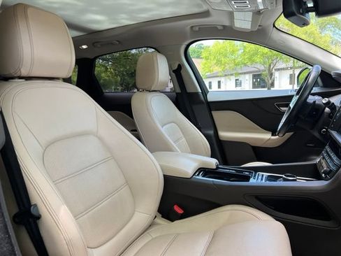 Used 2018 Jaguar F-PACE Prestige AWD/4WD image 25