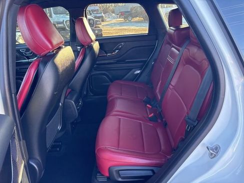 Used 2023 Lincoln Corsair Reserve w/ Rear Removable Package Tray image 16