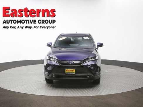 Used 2023 Toyota Venza XLE image 53