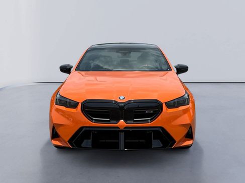 New 2027 BMW M5 w/ Executive Package AWD/4WD image 8