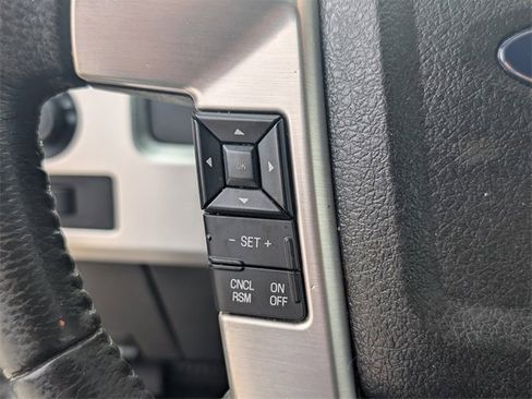 Used 2011 Ford F150 Platinum image 16