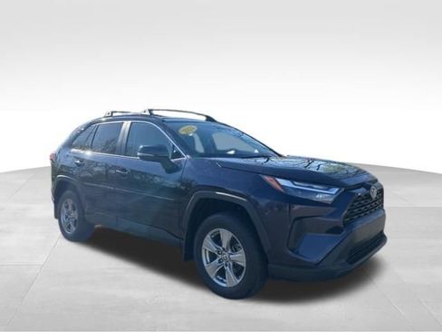 Used 2024 Toyota RAV4 XLE w/ Convenience Package image 7