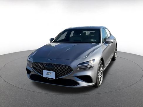 Used 2025 Genesis G70 2.5T image 6