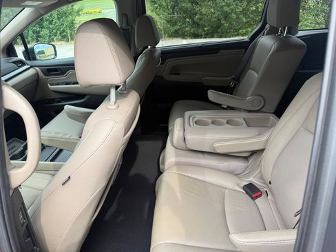 Used 2018 Honda Odyssey EX-L image 25