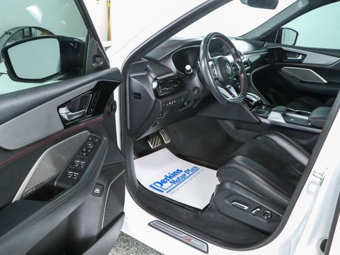 Used 2023 Acura MDX A-Spec AWD/4WD image 3