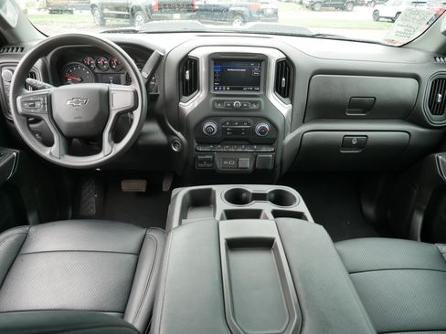 Used 2024 Chevrolet Silverado 1500 Custom Trail Boss w/ Midnight Edition AWD/4WD image 10