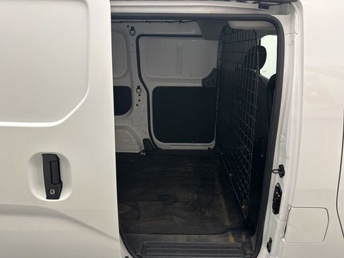 Used 2020 Nissan NV200 S image 7