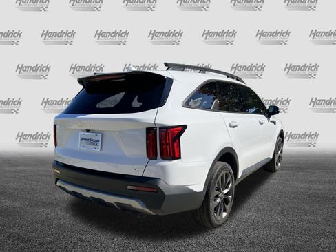 Used 2023 Kia Sorento SX Prestige image 9