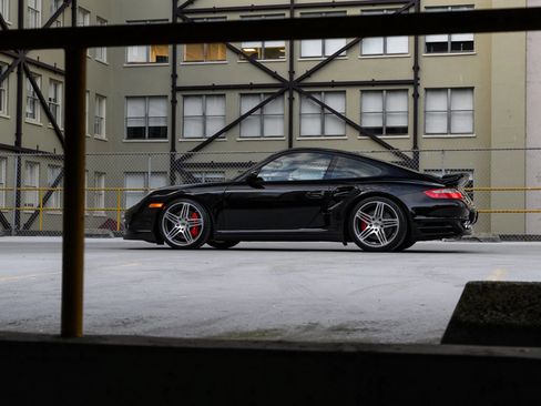 Used 2007 Porsche 911 Turbo AWD/4WD image 10