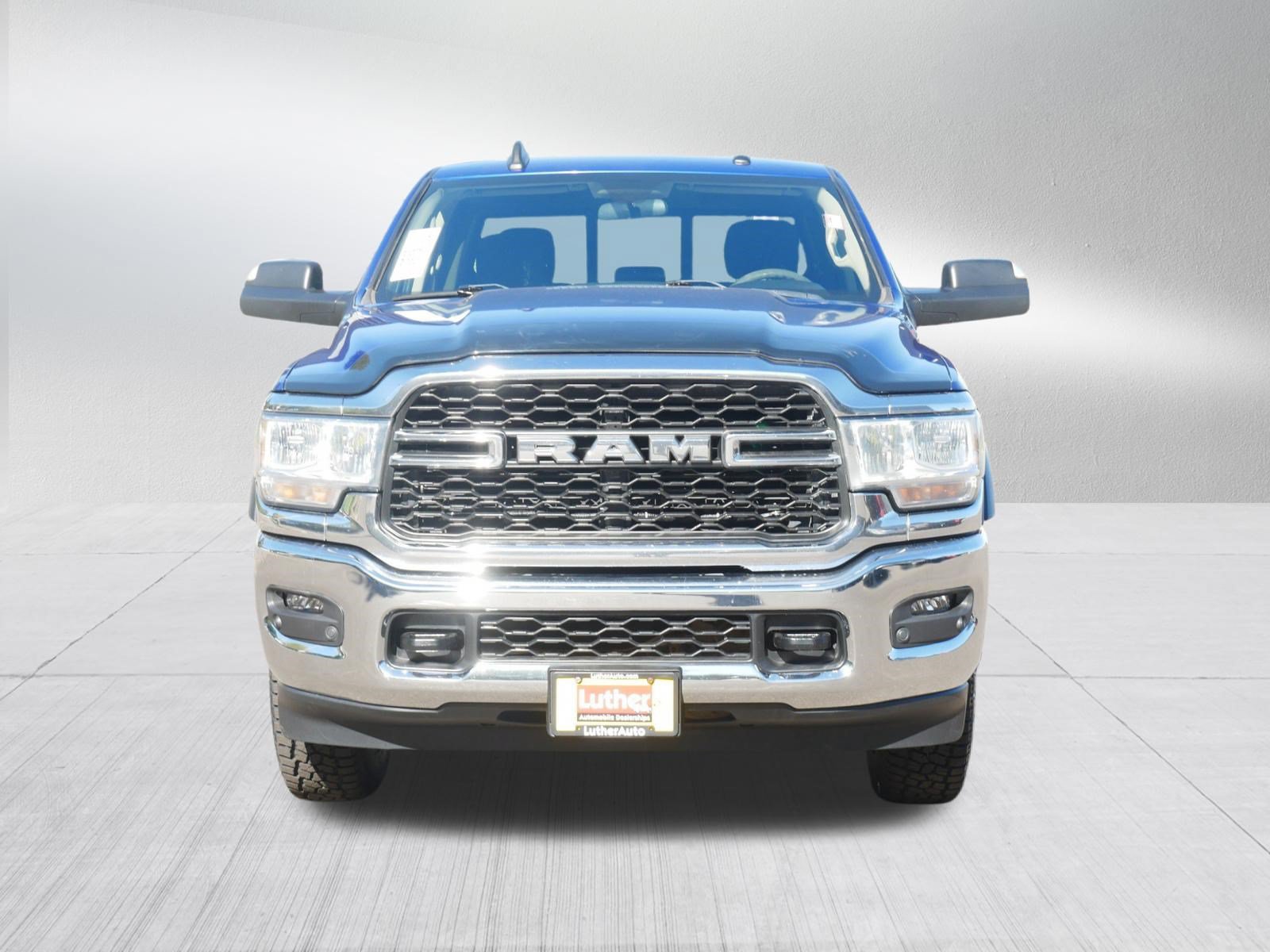 Used 2019 RAM 2500 Tradesman AWD/4WD image 2
