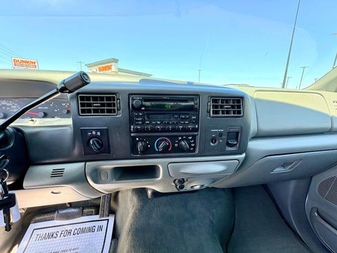 Used 2003 Ford F250 XLT AWD/4WD image 14