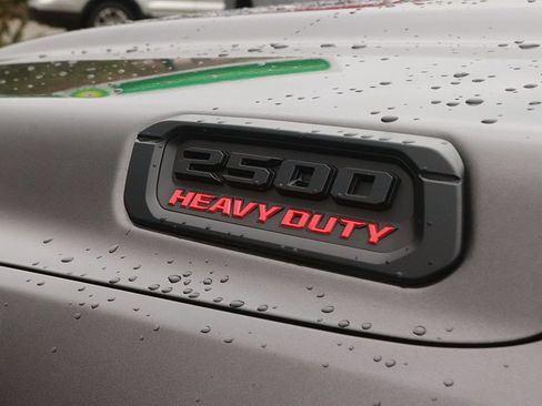 Used 2025 RAM 2500 Big Horn AWD/4WD image 9