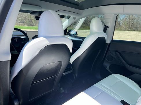 Used 2024 Tesla Model Y Long Range image 20