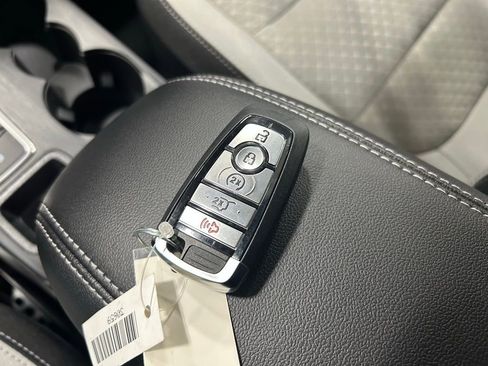 New 2026 Ford Escape Active w/ Tech Pack #1 AWD/4WD image 25