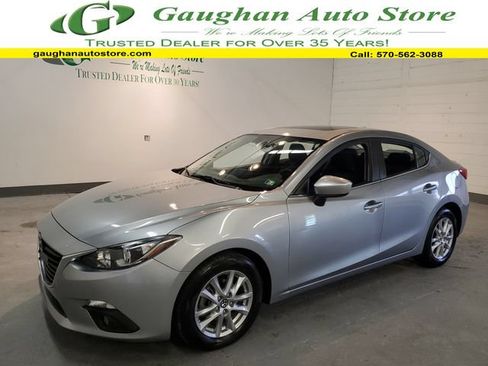 Used 2016 MAZDA MAZDA3 i Touring w/ Popular Equipment Package FWD image 1