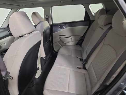 Certified 2023 Kia Soul EX image 17