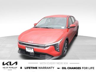 New 2026 Kia K4 FWD 360° Tour