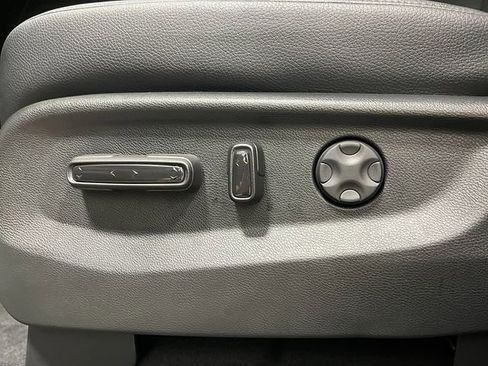 New 2026 Honda Odyssey EX-L image 12