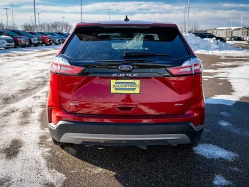 Used 2023 Ford Edge SEL image 7