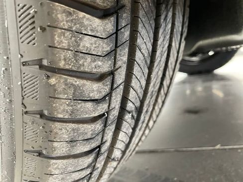 New 2026 Mercedes-Benz GLC 300 4MATIC image 11