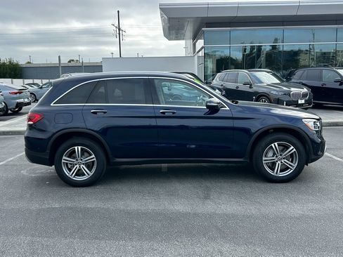 Used 2022 Mercedes-Benz GLC 300 4MATIC image 6