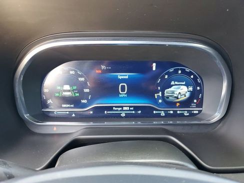 Used 2023 Chevrolet Suburban Premier image 22