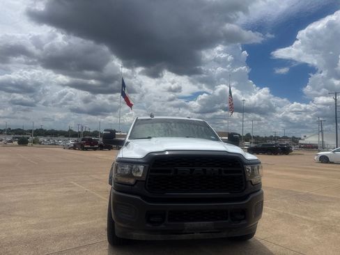 Used 2024 RAM 2500 Tradesman w/ Protection Group AWD/4WD image 4