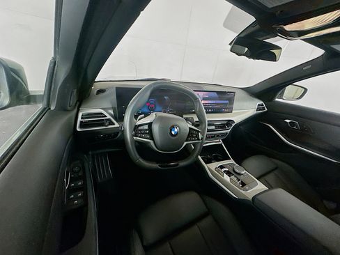 Used 2025 BMW 330i Sedan w/ Convenience Package image 18