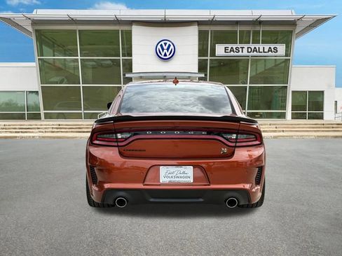 Used 2021 Dodge Charger Scat Pack RWD image 4
