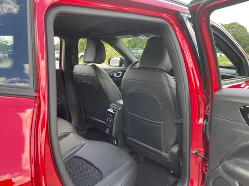 New 2026 Jeep Compass Latitude AWD/4WD image 37