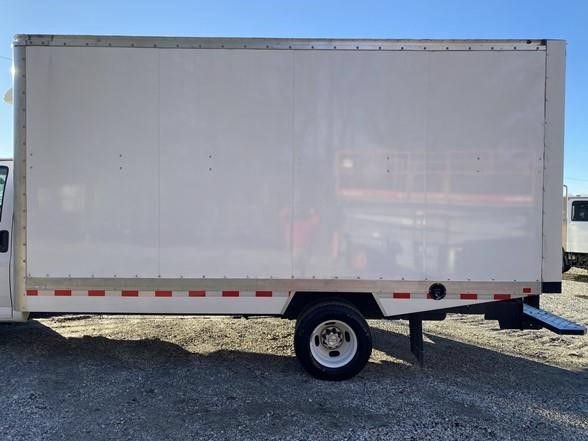 Used 2024 Chevrolet Express 3500 w/ Power Convenience Package RWD image 28