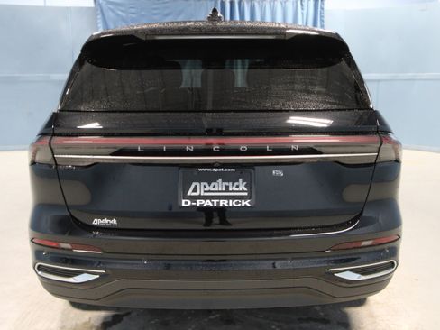 New 2026 Lincoln Nautilus Premier image 34