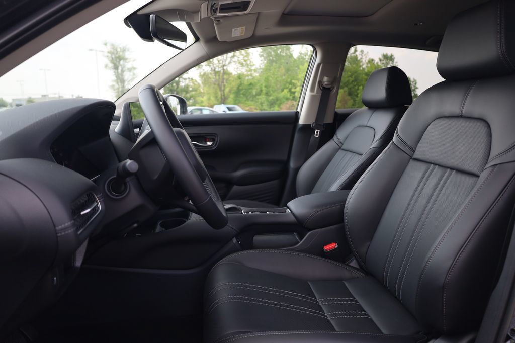 New 2027 Honda HR-V EX-L image 11