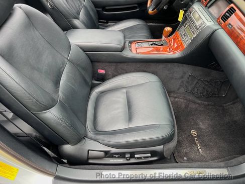 Used 2002 Lexus SC 430 Convertible RWD image 70